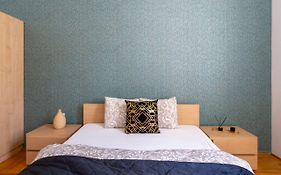 Central Gozsdu Aparment By Quentin Homes